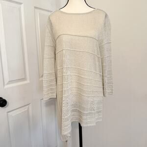 Traveler’s by Chico’s | Cream & Gold Angled Tunic | Size 3